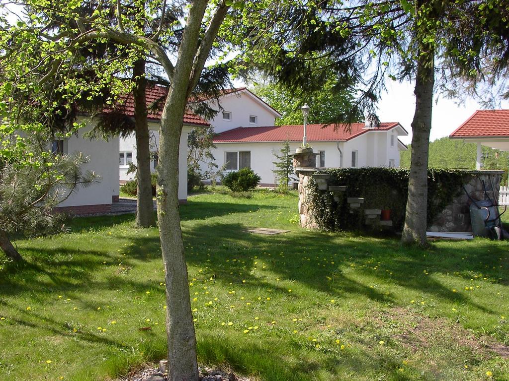Landhotel Pathes Hof Volkenshagen Esterno foto