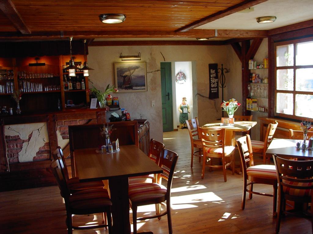 Landhotel Pathes Hof Volkenshagen Esterno foto